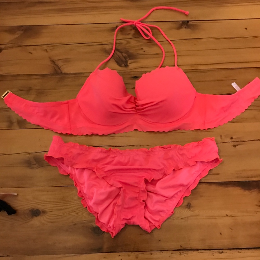 Victoria's Secret scalloped bikini